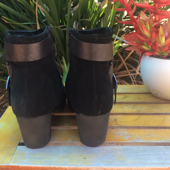 Skechers♣️Amazing Boots - Picture 6 of 8